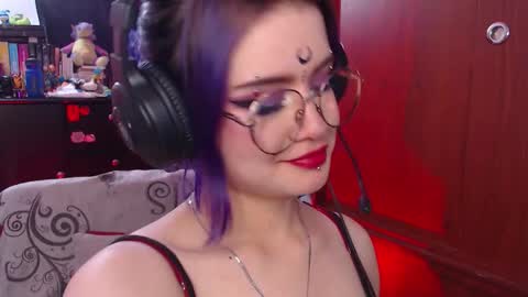 raventh_ online show from October 2025 02:42:02 PM