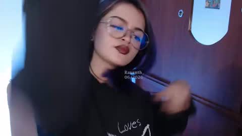 Snapshot of raventh_ chatting on June 2026 03:20:02 AM raventh_ online show from June 2026 03:20:02 AM