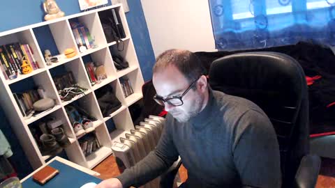 Snapshot of ravingr3d3 chatting on January 2025 02:14:01 PM ravingr3d3 online show from January 2025 02:14:01 PM