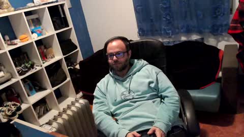 Snapshot of ravingr3d3 chatting on February 2025 10:11:01 PM ravingr3d3 online show from February 2025 10:11:01 PM