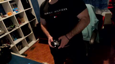 Snapshot of ravingr3d3 chatting on February 2025 01:13:01 AM ravingr3d3 online show from February 2025 01:13:01 AM