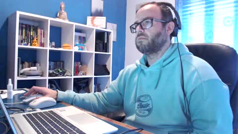 Snapshot of ravingr3d3 chatting on February 2025 12:11:02 PM ravingr3d3 online show from February 2025 12:11:02 PM
