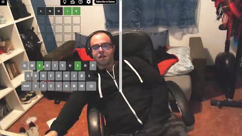 Snapshot of ravingr3d3 chatting on February 2025 12:26:01 AM ravingr3d3 online show from February 2025 12:26:01 AM