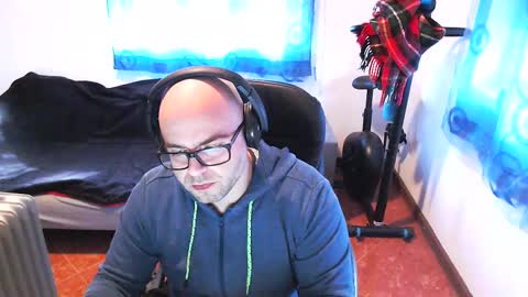 Snapshot of ravingr3d3 chatting on February 2025 03:27:01 PM ravingr3d3 online show from February 2025 03:27:01 PM