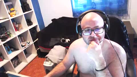 Snapshot of ravingr3d3 chatting on February 2025 04:48:02 PM ravingr3d3 online show from February 2025 04:48:02 PM