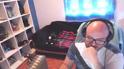 Snapshot of ravingr3d3 chatting on February 2025 12:13:02 PM ravingr3d3 online show from February 2025 12:13:02 PM