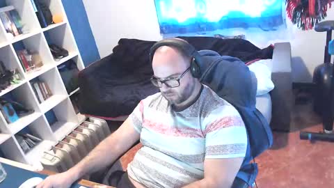 Snapshot of ravingr3d3 chatting on March 2025 12:00:01 PM ravingr3d3 online show from March 2025 12:00:01 PM