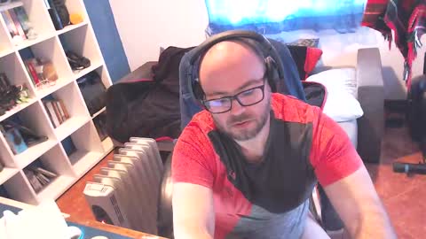 Snapshot of ravingr3d3 chatting on March 2025 12:19:02 PM ravingr3d3 online show from March 2025 12:19:02 PM
