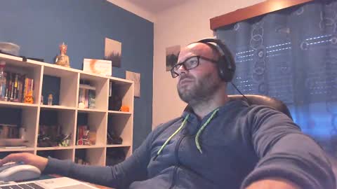 Snapshot of ravingr3d3 chatting on March 2025 06:26:02 PM ravingr3d3 online show from March 2025 06:26:02 PM