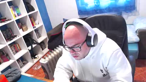 ravingr3d3 online show from December 2025 10:21:02 AM