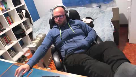 ravingr3d3 online show from February 2026 10:14:01 PM