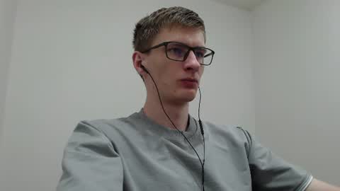 Snapshot of ray_booy chatting on July 2026 09:00:02 AM Ray Booy online show from July 2026 09:00:02 AM