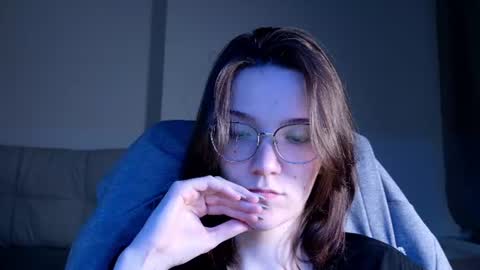 Ray-Ray online show from July 2026 09:24:01 PM