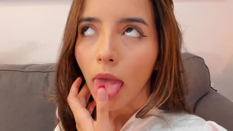 Snapshot of raychell_black chatting on December 2024 06:15:02 PM Raychell Black online show from December 2024 06:15:02 PM