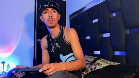 Rayn online show from September 2025 06:07:01 AM