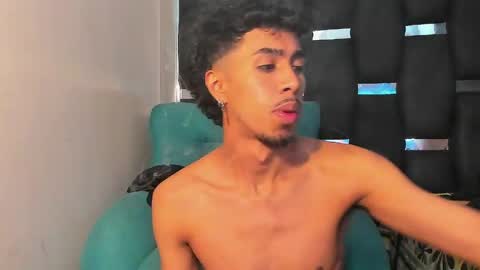 Rayn online show from April 2026 10:29:02 PM
