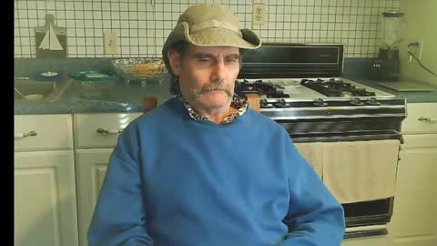 Ray online show from October 2025 09:01:01 PM