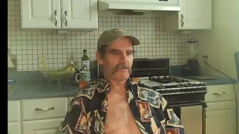 Ray online show from July 2026 04:42:02 PM