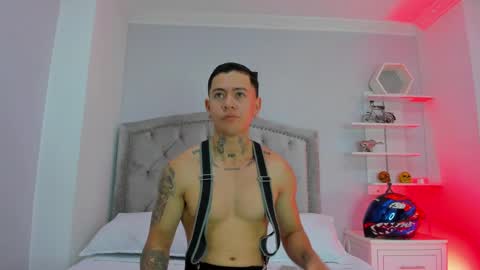 Raymond Stonee online show from January 2025 01:37:02 PM