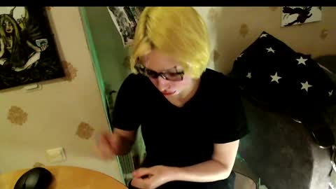  Yrriel Strife Candy-Demon Caveboy mr. Cringe   online show from April 2026 08:35:02 PM