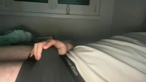 Snapshot of rbnaustiiin chatting on January 2025 06:27:02 PM rbnaustiiin online show from January 2025 06:27:02 PM