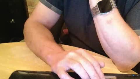 rdrew online show from October 2025 08:09:02 PM