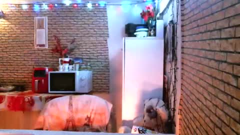 real_coupl3 online show from January 2026 08:34:01 PM