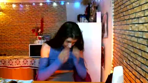 real_coupl3 online show from February 2026 08:56:01 PM