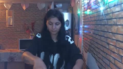 real_coupl3 online show from May 2026 06:59:01 PM