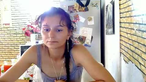 Snapshot of real_coupl3 chatting on July 2026 08:40:01 AM real_coupl3 online show from July 2026 08:40:01 AM