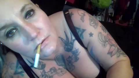 Snapshot of reallyredrum69th chatting on October 2025 04:09:01 AM reallyredrum69th online show from October 2025 04:09:01 AM