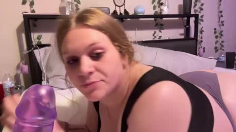 Snapshot of realpurp_ chatting on January 2025 11:27:01 PM Preston Stella online show from January 2025 11:27:01 PM
