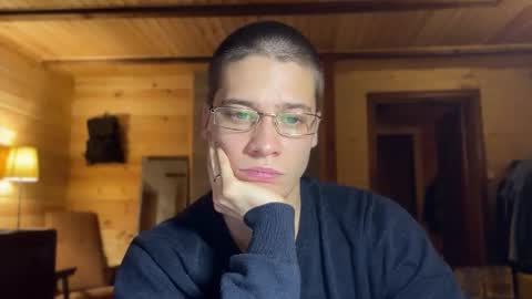 AliceEve online show from December 2025 10:37:02 PM