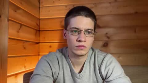 AliceEve online show from December 2025 12:35:02 PM