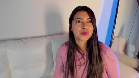 Snapshot of rebeca_williams_ chatting on January 2025 03:01:01 AM Rebeca Williams online show from January 2025 03:01:01 AM