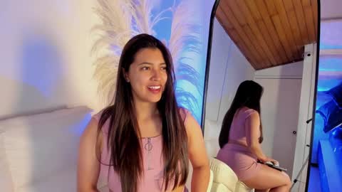 Snapshot of rebeca_williams_ chatting on January 2025 11:58:02 PM Rebeca Williams online show from January 2025 11:58:02 PM