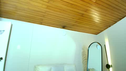 Snapshot of rebeca_williams_ chatting on February 2025 04:31:01 AM Rebeca Williams online show from February 2025 04:31:01 AM