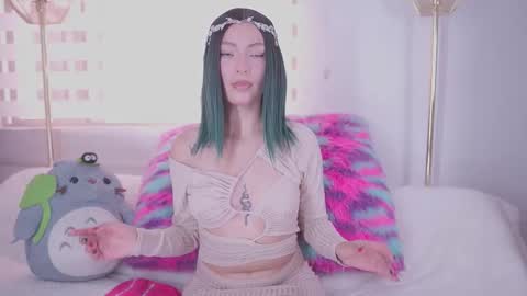 Rebeca  online show from September 2025 01:01:01 PM