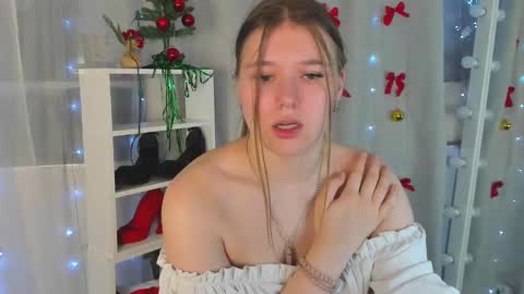 Snapshot of rebecca_____ chatting on December 2024 09:45:01 PM rebecca_____ online show from December 2024 09:45:01 PM
