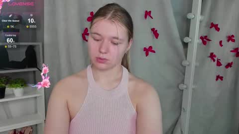 Snapshot of rebecca_____ chatting on February 2025 06:32:02 PM rebecca_____ online show from February 2025 06:32:02 PM
