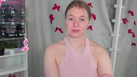 Snapshot of rebecca_____ chatting on February 2025 06:46:02 PM rebecca_____ online show from February 2025 06:46:02 PM