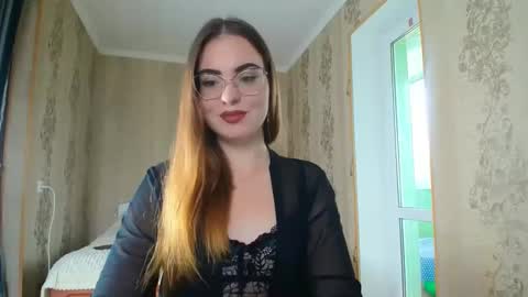 Rebecca online show from October 2025 08:35:02 AM