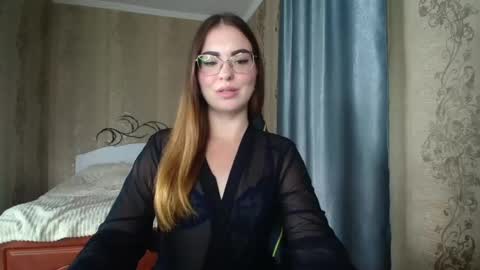 Snapshot of rebecca_ccaa chatting on June 2026 02:37:02 PM Rebecca online show from June 2026 02:37:02 PM