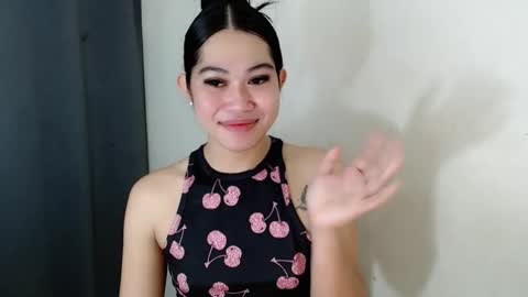 its me asian rebecca online show from October 2025 06:01:02 AM