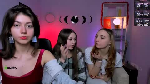 Snapshot of rebecca_smile_ chatting on February 2026 02:00:02 PM rebecca_smile_ online show from February 2026 02:00:02 PM