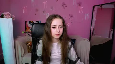 rebecca_smile_ online show from April 2026 12:19:02 PM