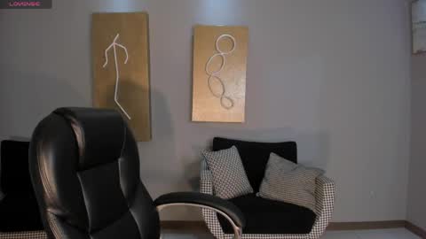 Rebe online show from April 2026 06:49:02 PM