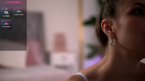 Snapshot of rebeccarese chatting on June 2026 07:58:01 AM Rebecca online show from June 2026 07:58:01 AM
