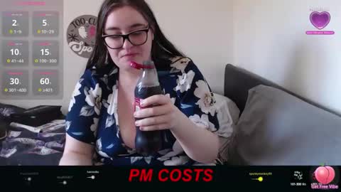 Snapshot of rebeccasummercam chatting on September 2025 03:47:02 PM rebeccasummercam online show from September 2025 03:47:02 PM