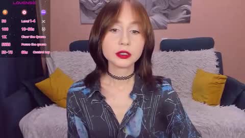 Snapshot of rebeccawind chatting on September 2025 12:17:02 PM RebeccaWind online show from September 2025 12:17:02 PM